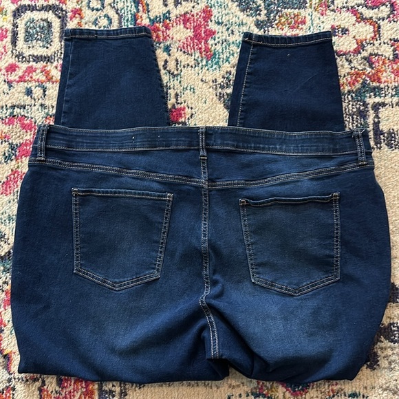 Wonderly midrise skinny jean size 22W - Picture 3 of 4